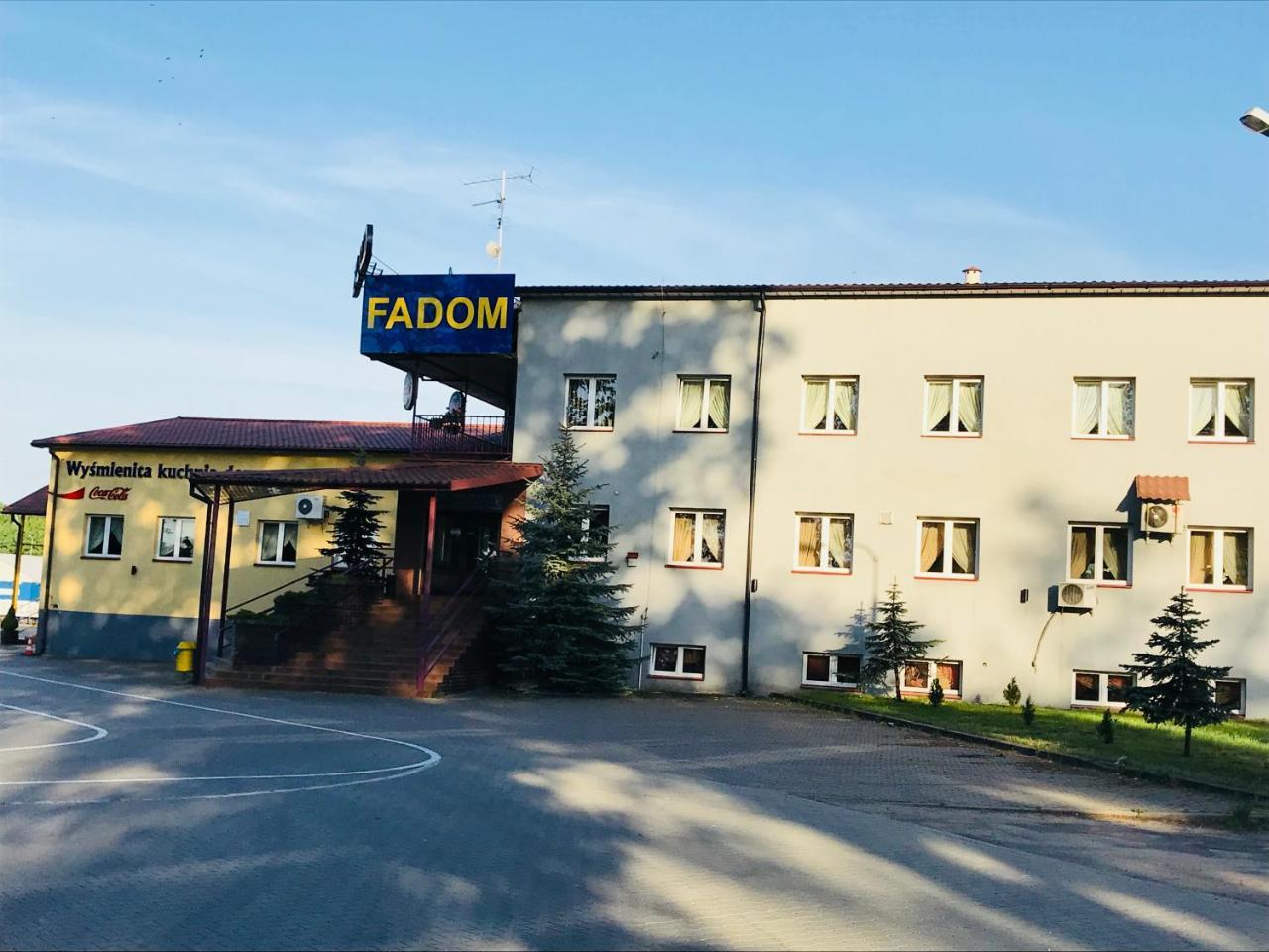 Zajazd Fadom Łomża Buitenkant foto